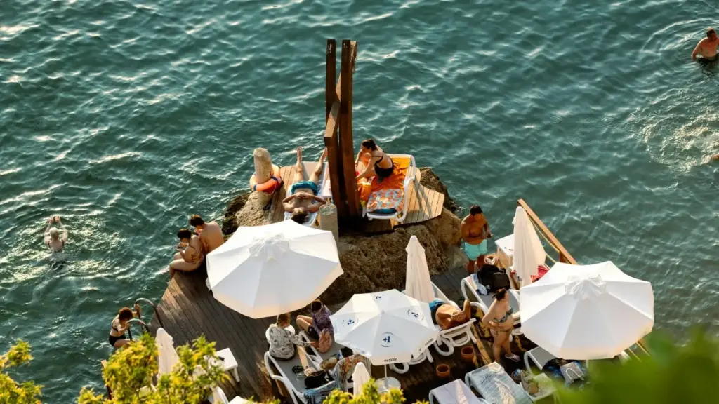 Step-by-step guide for New Zealand advertisers to find and sponsor India-based eBay creators for behind‑the‑scenes content — outreach templates, platform tips and measurement ideas.