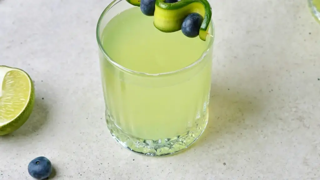 Practical, street-smart guide for NZ creators on finding and contacting Ivory Coast beauty and skincare brands via Apple Music, artist pages and playlists — outreach templates and tools.