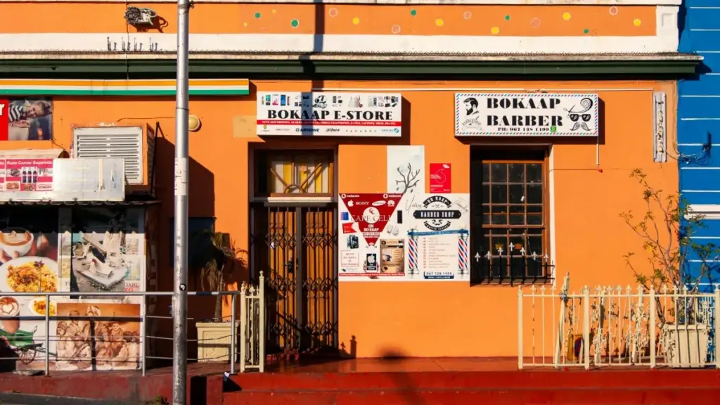 Practical guide for New Zealand advertisers to discover and partner with Austria-based Twitch micro-influencers, with local tactics, outreach scripts, and trends for 2025.