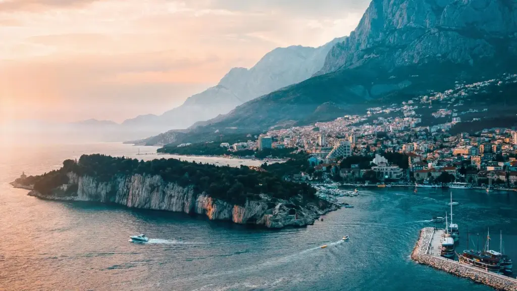 Practical guide for New Zealand advertisers to source, vet and run creator-led sales pushes with Bangladesh OnlyFans creators — compliance, outreach and campaign tips.