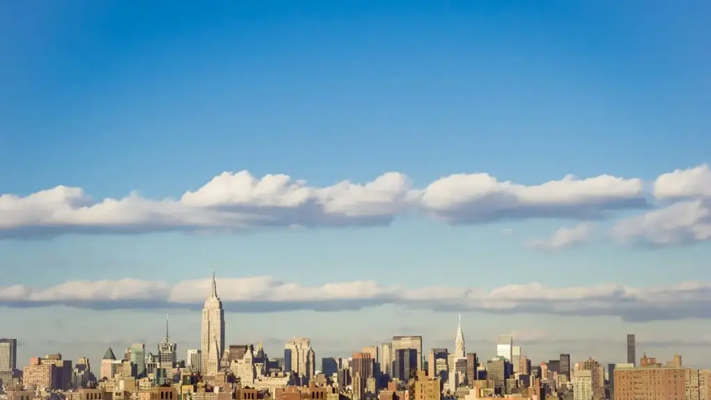 Practical guide for NZ advertisers to locate and book Ireland Clubhouse creators for sponsored challenges, with platform tips and vetting safeguards.