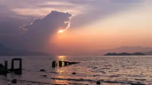 Practical guide for NZ creators on finding, pitching and locking long-term brand deals with Serbia-based brands on Hulu. Local tactics, outreach scripts and platform notes.