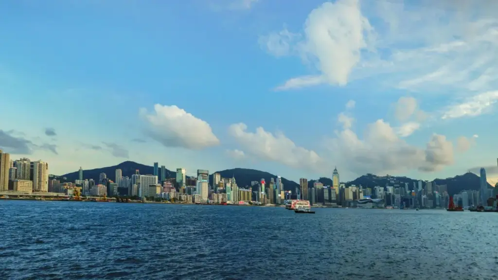 Practical guide for New Zealand advertisers on finding Nigeria VKontakte creators to launch beauty products, with outreach tactics, platform notes and campaign checks.