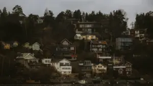 Practical guide for NZ advertisers to find Iceland-based Pinterest creators for reaction-style album campaigns, with outreach tactics, creative briefs and measurement tips.