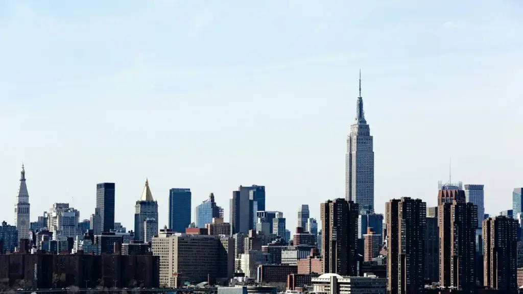 Practical guide for New Zealand creators on finding and pitching Netherlands brands on Chingari for productivity-guide collaborations.